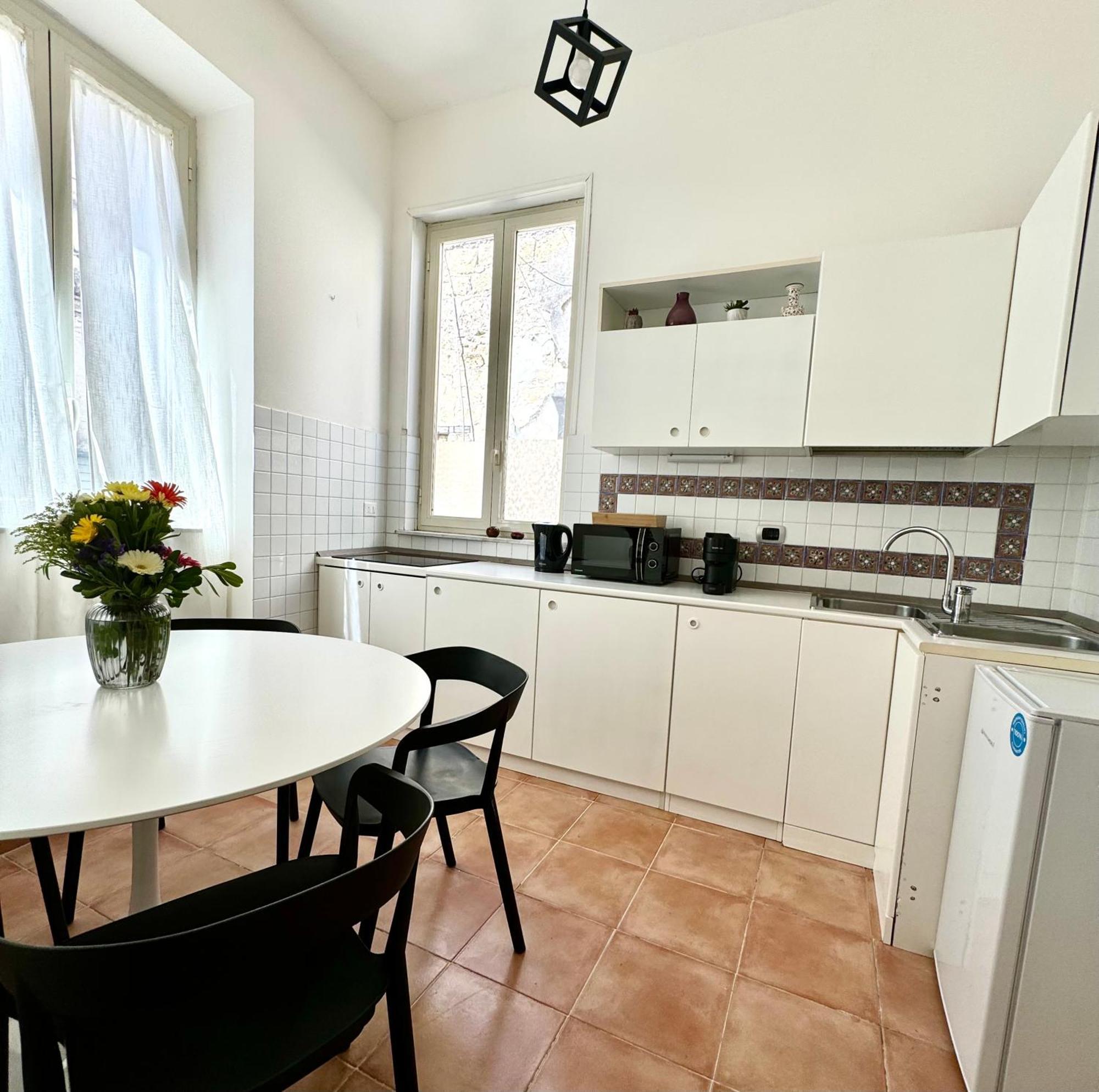 Ferienwohnung Montesanto Charm Centro Storico Neapel Exterior foto